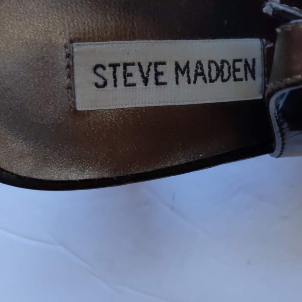 Steve Madden Black Patent Peep-Toe Slingback Heels - Picture 7 of 7